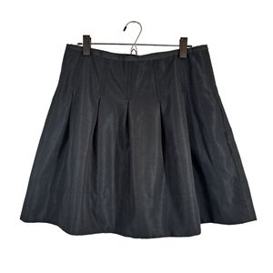 Gap Inverted True Black Pleated A-Line Skirt Women Size 8